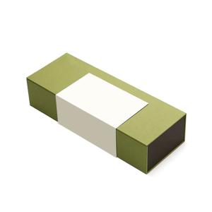 China Tea Packaging Hard Cardboard Gift Boxes With Magnet Closure wholesale