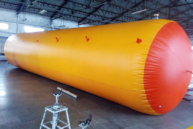 High Pressure Underwater Lift Bags , Inflatable Lifting Bags For Lifting Boats