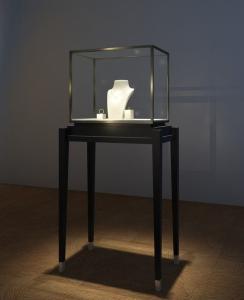 China Commercial Museum Countertop Glass Display Case , Enclosed Collectors Display Cabinet wholesale