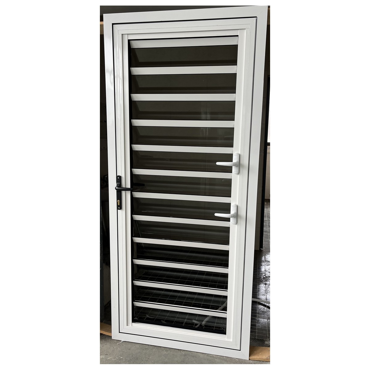 Aluminum Glass Shutter Door Openable Plantation Louver Ventilation Grille Door and Window