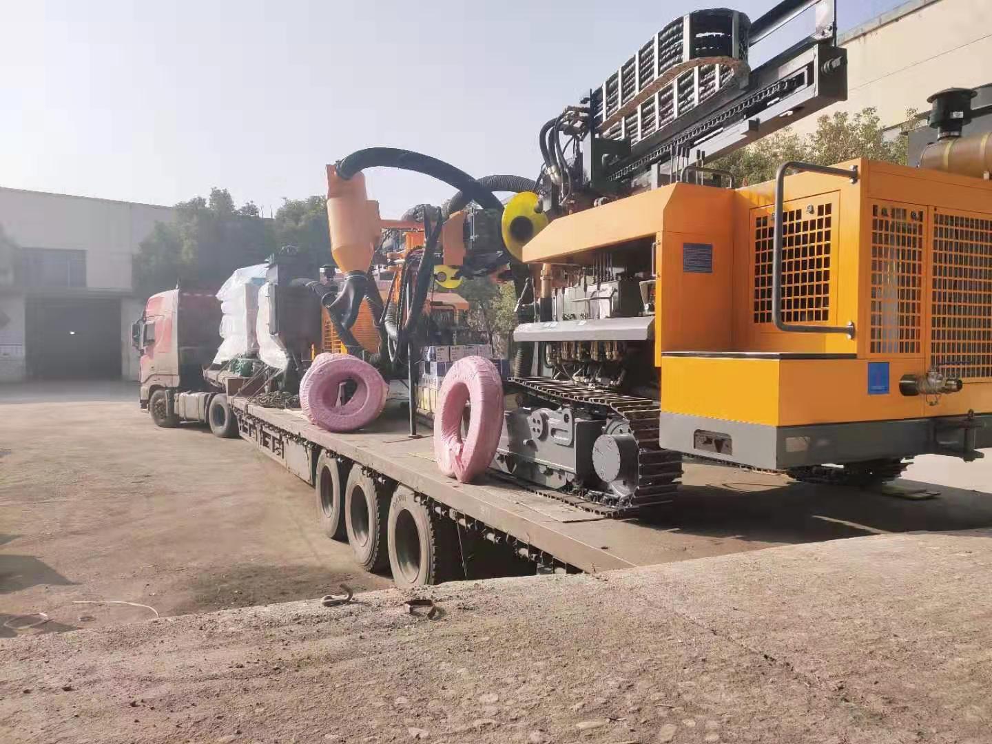 Rotary DTH Drilling Machine