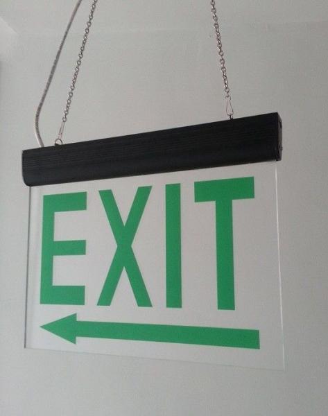 Energy Saving Wall Mounted LED Aluminum Exit Sign With Acrylic Plate
