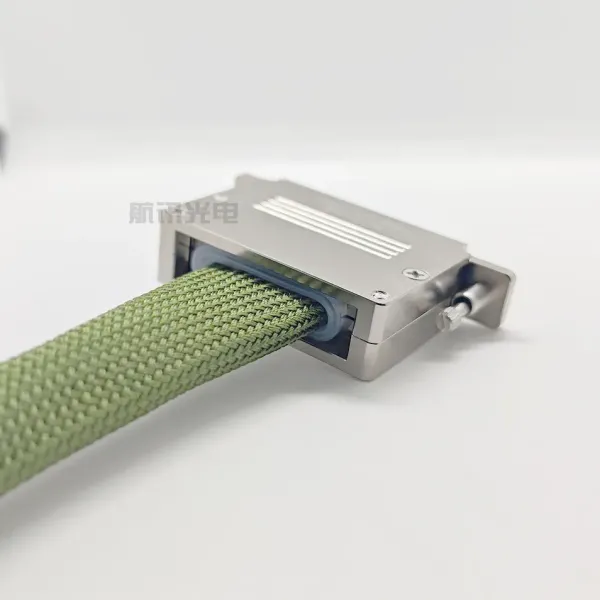 J30j-100zkp4-A1 Rectangular Connector J30j Series Wire Drawing Customization 100 Core Aviation Socket.