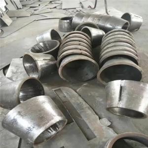 China 304 316 Stainless Steel Butt Welded Pipe Fittings Butt Welded Reducing Pipe 26-80 Inches DIN2605 wholesale
