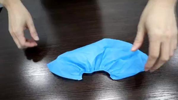 Disposable Nonwoven CPE Shoe Cover Elastic Band at Opening Multiple Sizes
