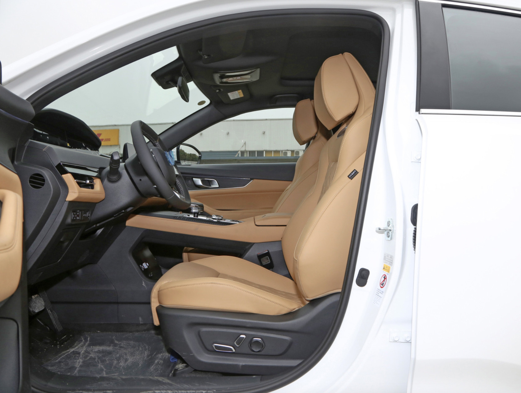 Changan UNI-K EV 2022 Lanjing IDD 130Km 1.5T Honourable Version Turbo Charged SUV