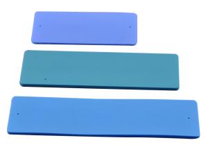 China Small Writable Smart Uhf Rfid Tags Clothing 860mhz - 960mhz Frequency wholesale