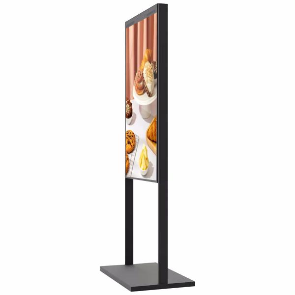 Contrast Ratio Iron 65inch Advertising Display With 2000-3000nits shop window