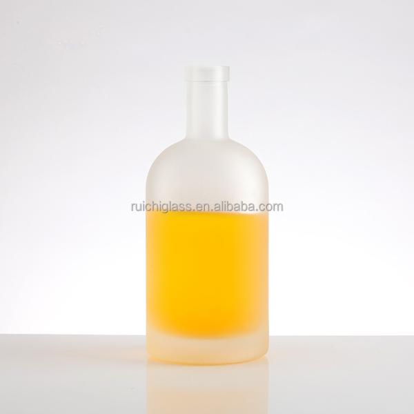 500ml 750ml Transparent Empty Whiskey Glass Liquor Bottle for Liquor Manufacture