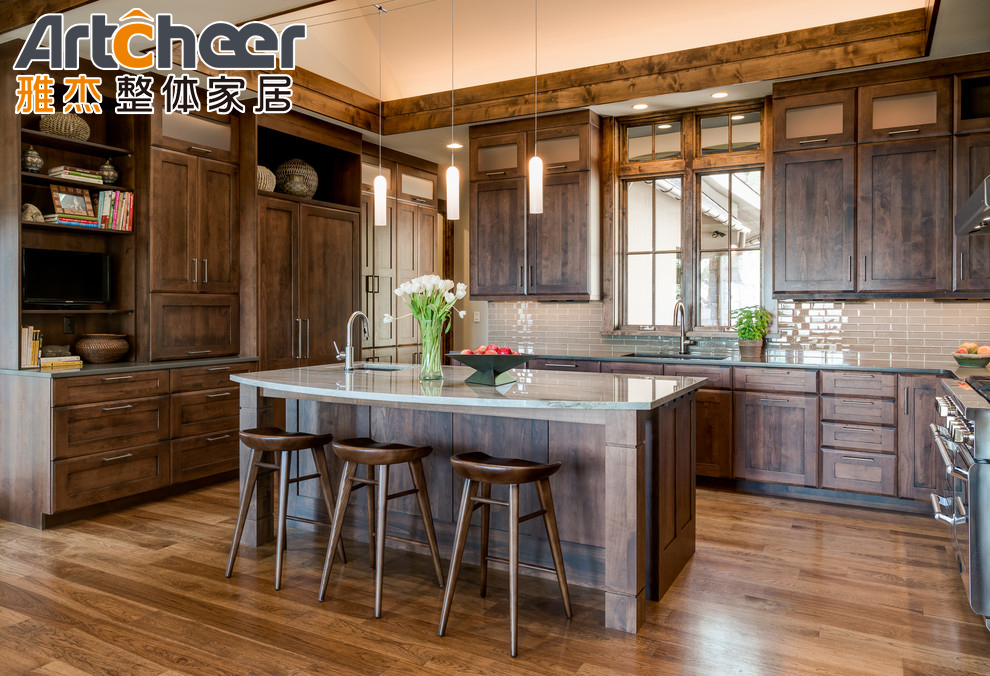Modern Stylish Antique Wooden Kitchen Cabinet Shaker Design for Traditional Kitchens