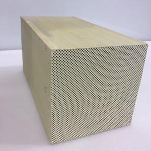 China SIC Silicon Carbide Catalyst Dpf Filter Euro Car Parts Low Coefficient Thermal Expansion wholesale