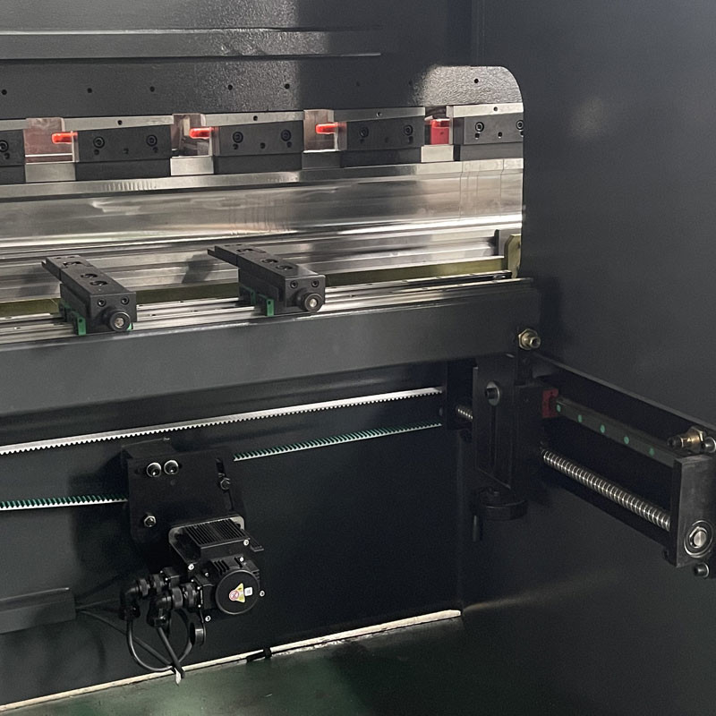 30T 1600MM CNC Hydraulic Press Brake Bending Folding 220v