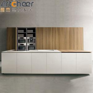 China Kitchen Furniture Customized Modern Kitchen Cabinet With Design Lacquer Finish wholesale