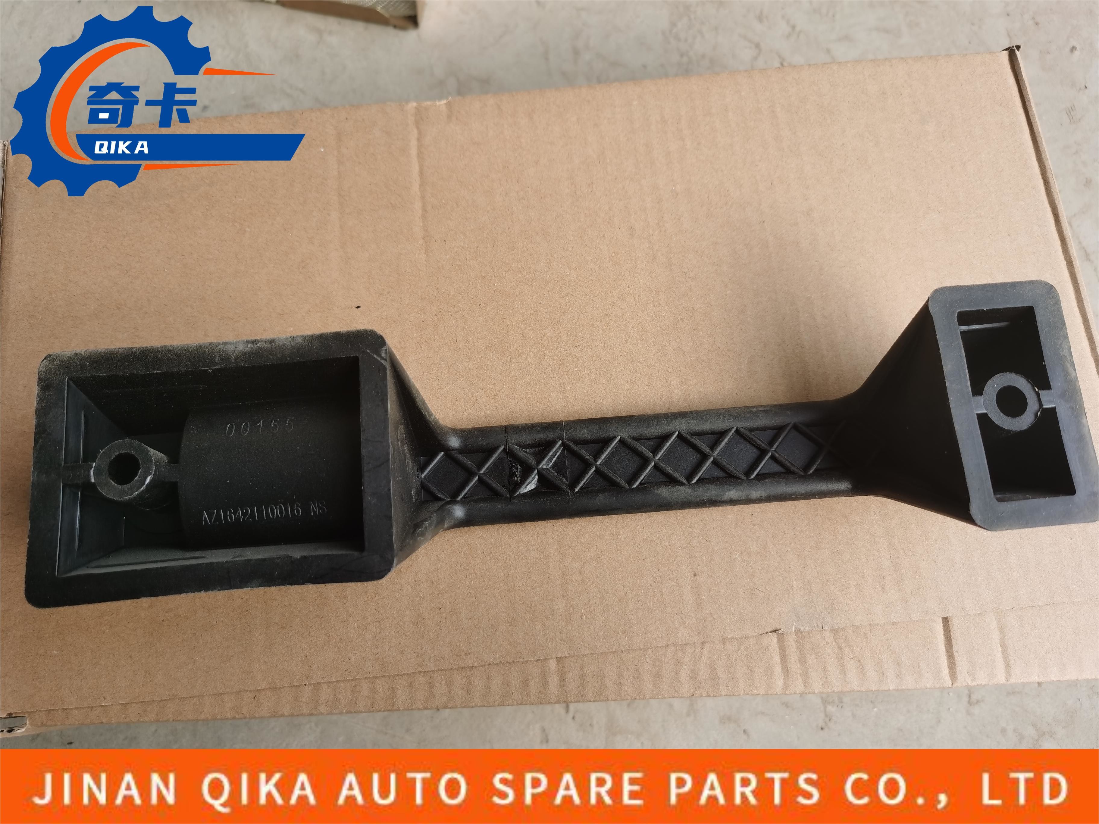 Plastic Black Hinge Seat HOWO Truck Spare Parts Wg1642110016/1