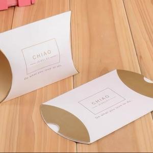 China Luxury Finishes Custom Paper Boxes For Socks And Gloves Custom Design wholesale