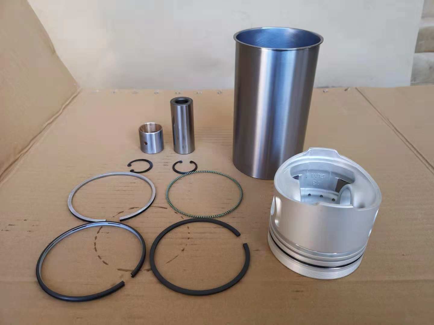4BE1 Engine Liner Set 5878131560 For Light Truck NKR NPR Include Liner Piston Bushing Ring High Quality Engine Parts