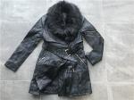 Long Style Black Color Ladies PU Jacket With Detachable Fur Collar TW64825