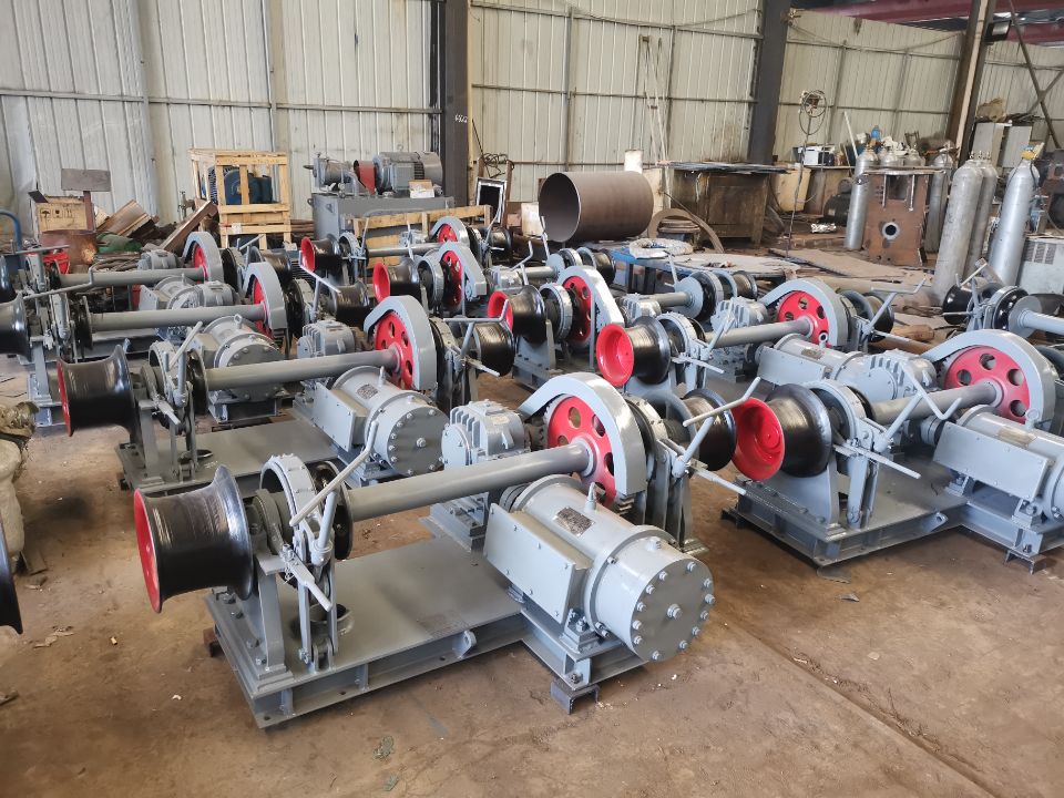 Hydraulic 15kN 7.5kW Dia 19mm LRS Certification Marine Anchor Windlass