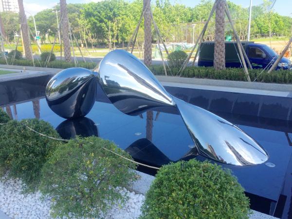 ODM Stainless Steel Garden Sculptures Outdoor Decorative Mirror Polished