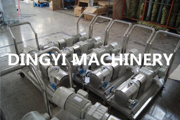Chocolate Cam Sanitary Rotary Lobe Pump 2 Rotating Rotors Transfer Stiff