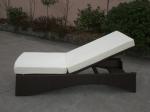 UV Resistant Waterproof Rattan Sun Lounger For Poolside / Lawn