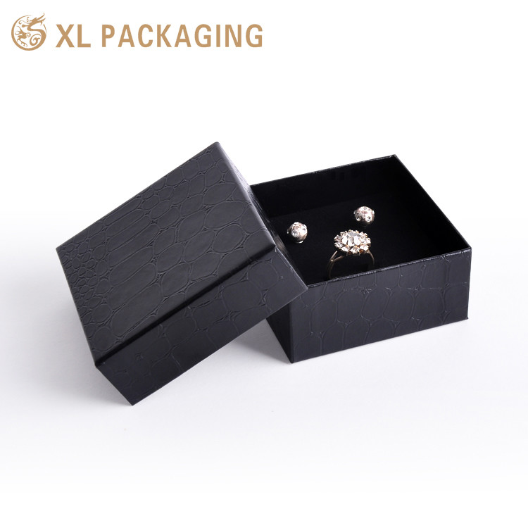 Wholesale Gift Box Packing Small Jewelry Boxes Custom Your Logo Bracelet Necklace Jewelry Box Packaging