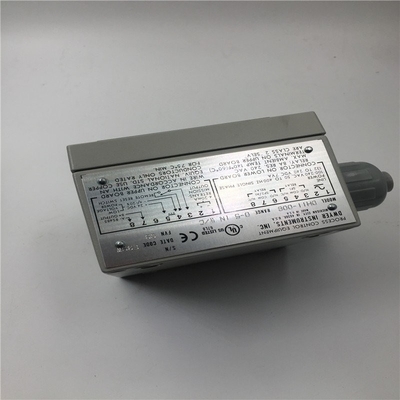 Dwyer DHII Series Differential Pressure Transmitter with Modbus
