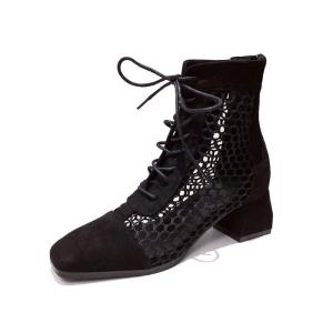 China ZM001 Mesh Hollow Boots Children'S 2020 Autumn And Winter New Net Red Sandals Square Toe Short Boots Thick Heel Martin B wholesale