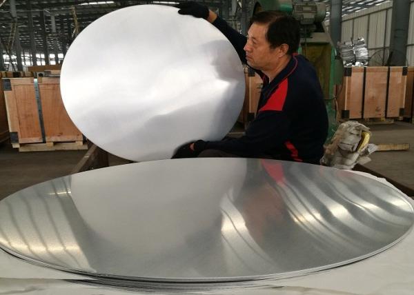 Large polished 1070 round aluminum plate lightweight kitchen utensils are cost