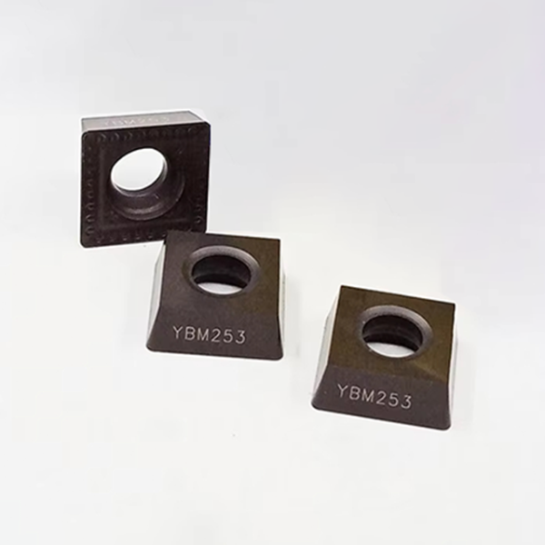 SPMT Model CNC Insert with 11° Angle and ±0.08-±0.18 Tolerance for Precision Turning