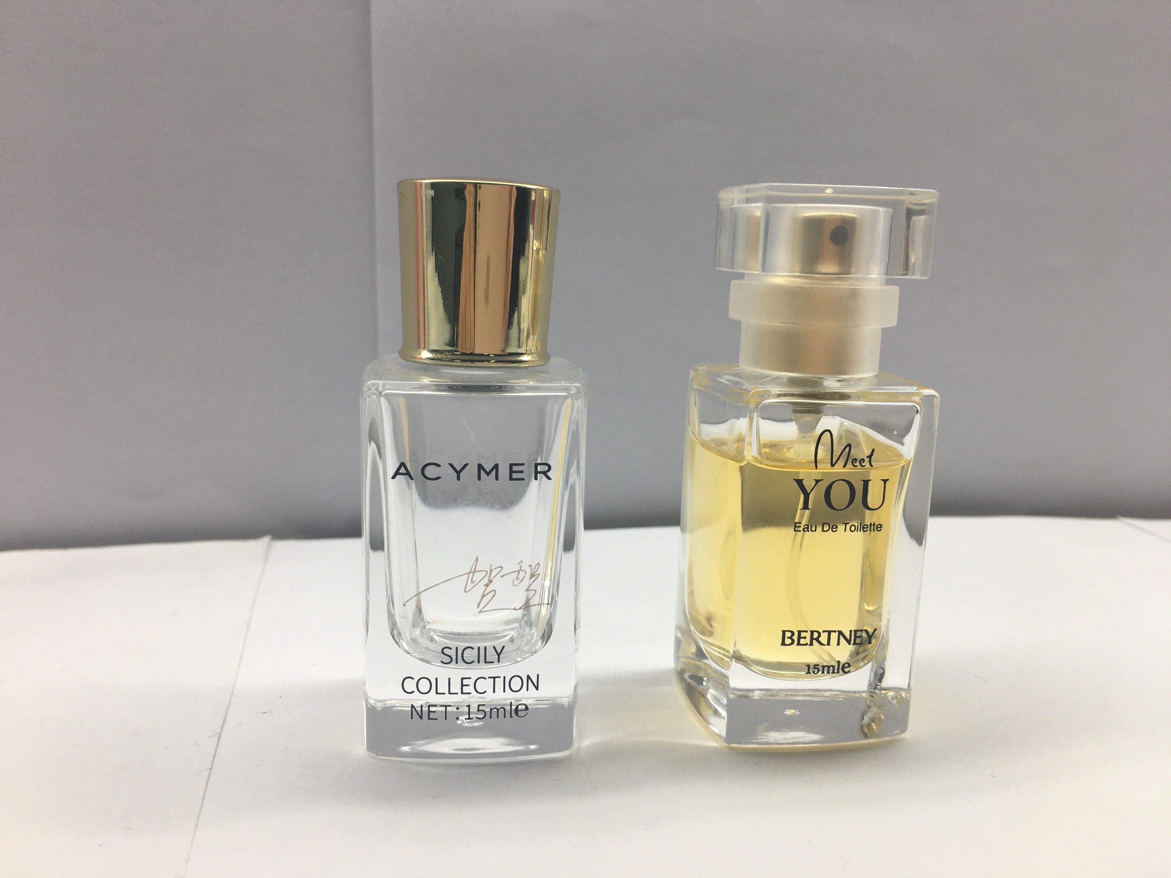 Spray 50ml Luxury Perfume Bottles UV Plastic Cap And Surlyn Cap