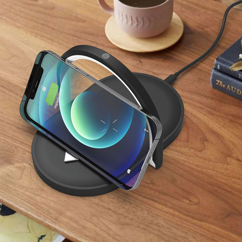Black White 70 CRI Multifunctional Wireless Charger 15W With Night Light