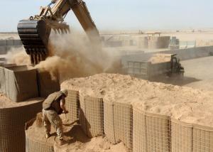 China Elevated Sangar Hesco Bastion Concertainer , Hesco Baskets Galvanized Wire wholesale