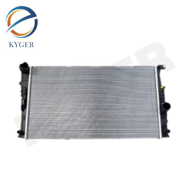 1711 8672 104 Car Auto Engine Part Engine Radiator 17118672104 17118672104