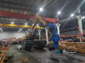 China Canal Water Sinking Hydraulic Sheet Pile Driver For 40T Excavator wholesale