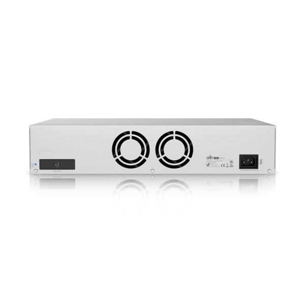 UniFi Protect Console Ethernet Switch 5.5 7 Bay Network Video Recorder Pro 7x 2.5/3.5