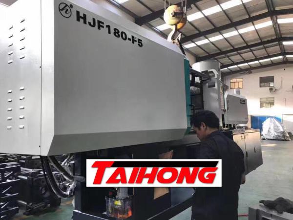 380V 50HZ Plastic Injection Machine / Auto Plastic Moulding Machine 5 Ejector