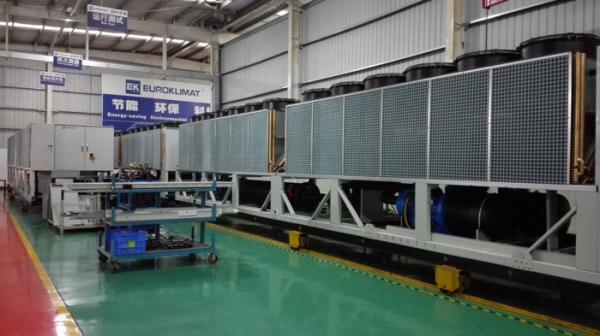 1168kw R134A Refrigerant Air Cooled Screw Chiller High Efficiency Air Cooled