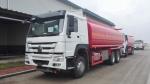 Fuel Delivery Tanker Truck WD615.47 Model Engine Type High Performance