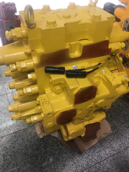 Original Komatsu PC200-7 PC200-8 Hydraulic control valve/distribution valve