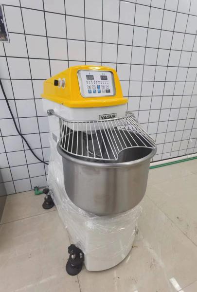 120kg Stainless Steel Spiral Dough Mixer 0.55kw Dual Speed Countertop Spiral