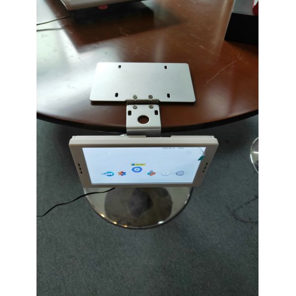 Wide Visual Angle LCD Digital Photo Frame 7'' IPS Screen Shelves Advertising Display