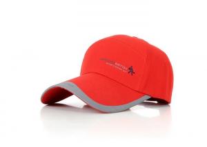 China Spring / Summer Red Canvas Baseball Cap  For Men / Women Extremely Durable Anti - Rust wholesale