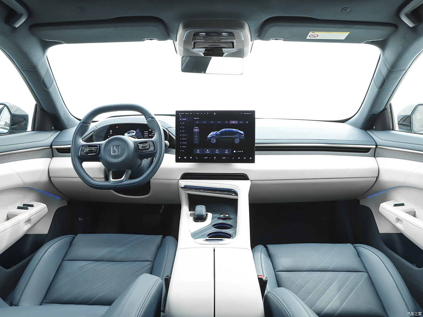 Pure Electric ZEEKR 001 2025 MODEL WE ME YOU 95KWH 100KWH 2WD RWD 4WD 705KM Luxury SUV with and Maximum Speed 240km/h