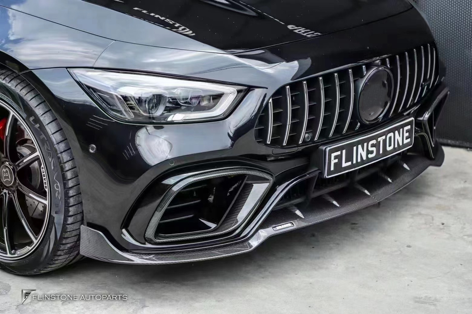 Auto Parts Carbon Fiber Body Kit for Mercedes AMG GT63S GT63S Upgraded Bras-style Front Scoop Diffuser Spoiler Body Kit