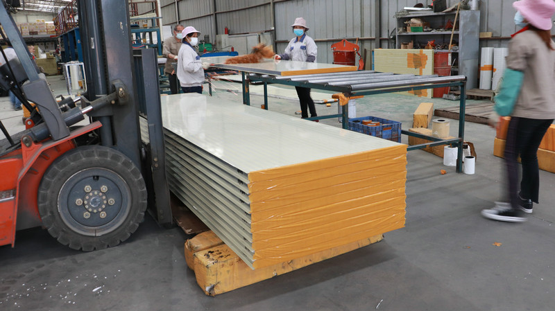 A Grade Fireproof Building Materials Rock Wool Sandwich Panel