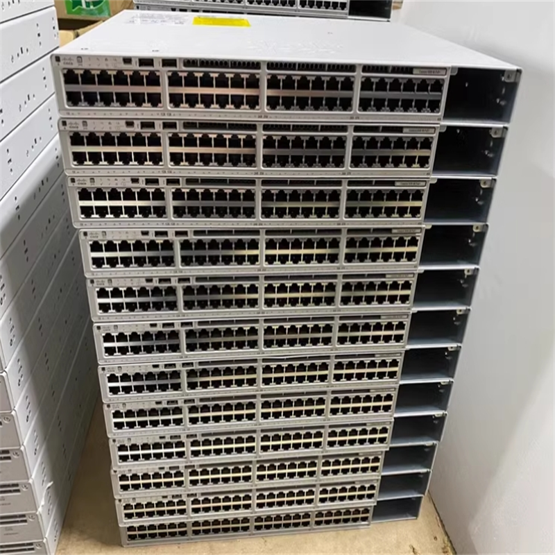 10/100/1000Mbps Transmission Rate Cisco Catalyst 9200 C9300-48P-E Gigabit Ethernet Switch with 48-Port PoE and QoS Function