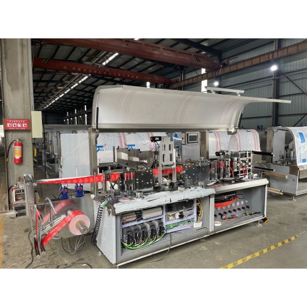 Full Automatic 4 Side Sealing Wet Wipe Packaging Machine Single Sachet Alcohol Swab Packing Machine