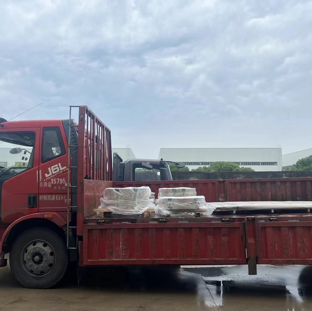 Cold Rolled 2B 2D BA Surface Stainless Steel Strips 0.1 - 2.0mm Thickness SS Strip