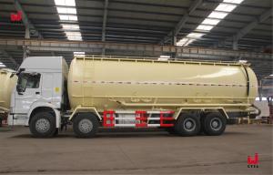 China GSG Dry Bulk Transport Carriers WD615.92E Dry Bulk Cement Tanker wholesale